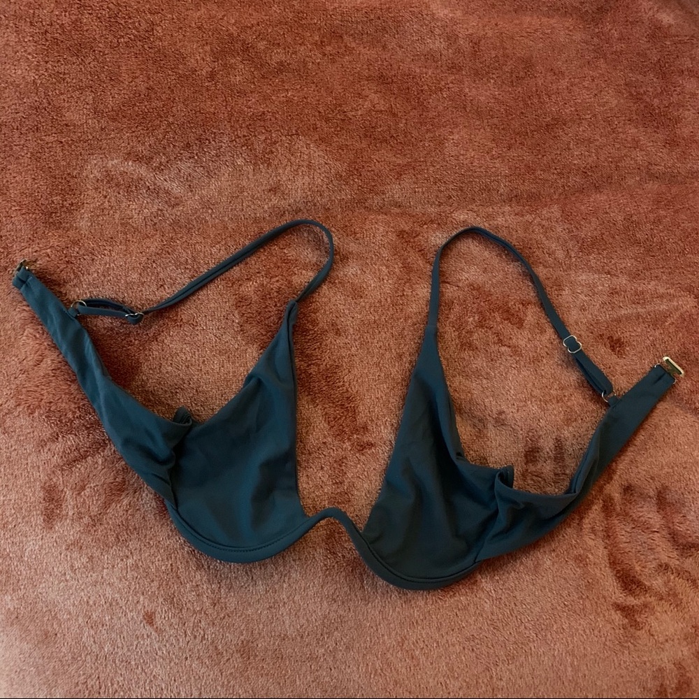 bikini top